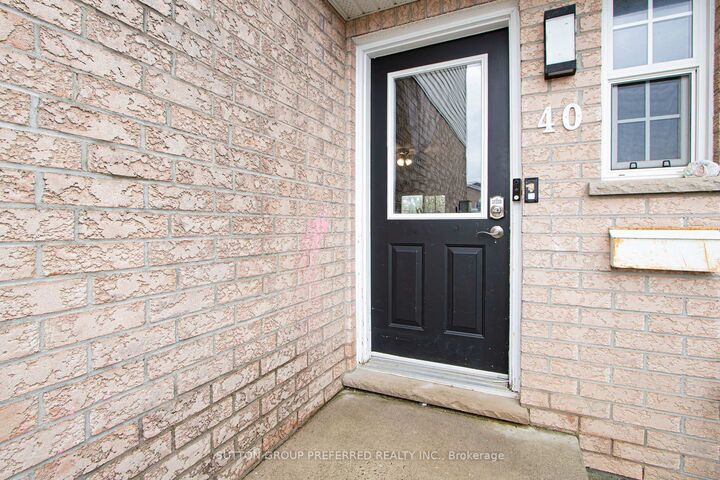 Property Photo: 40 Katie Lane ON N7G 4E5