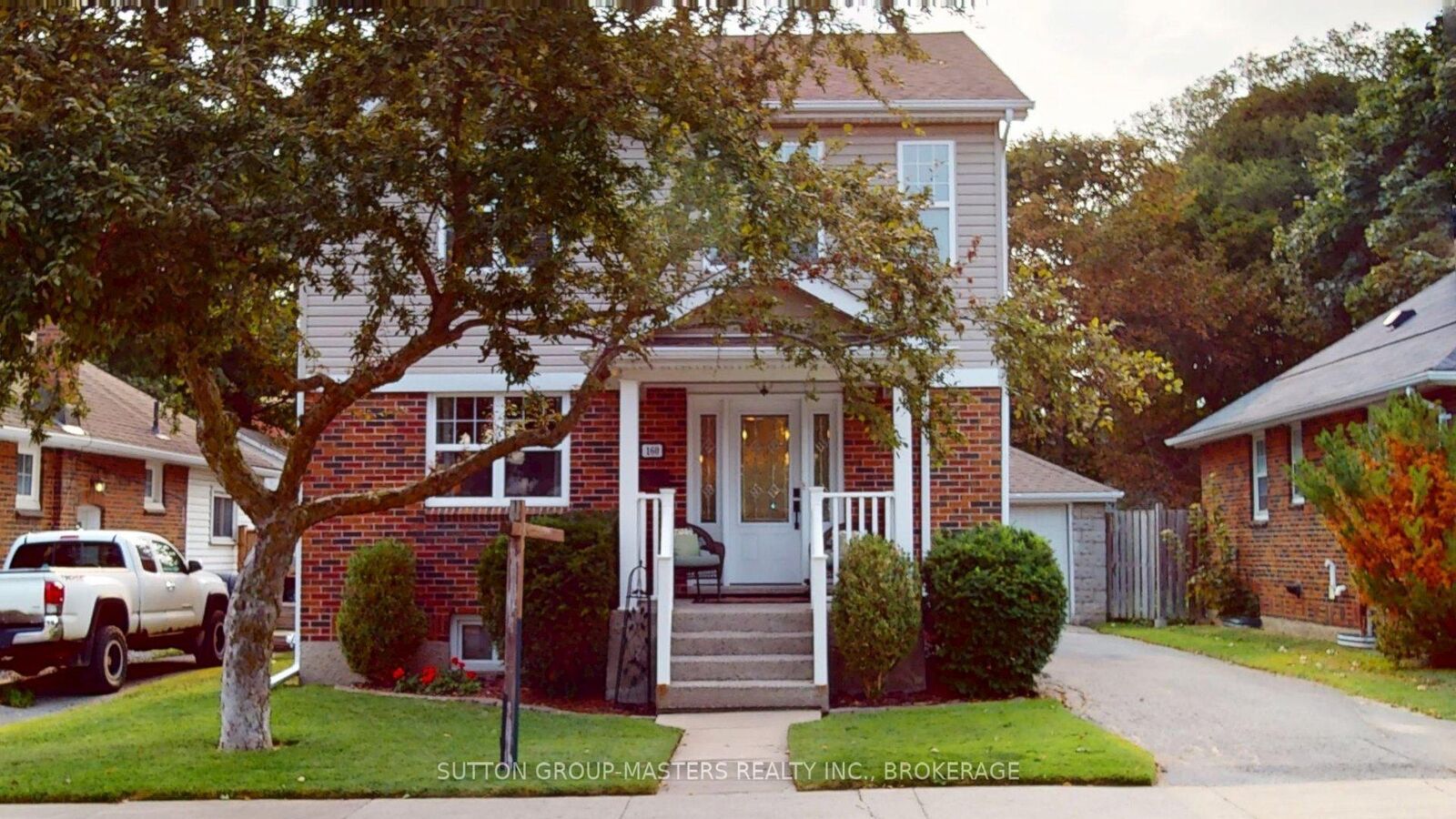 Property Photo: 160 Napier Street ON K7L 4G5
