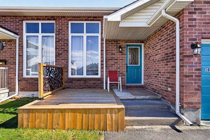Property Photo: 106 Hemlock Crescent ON K6H 7L7
