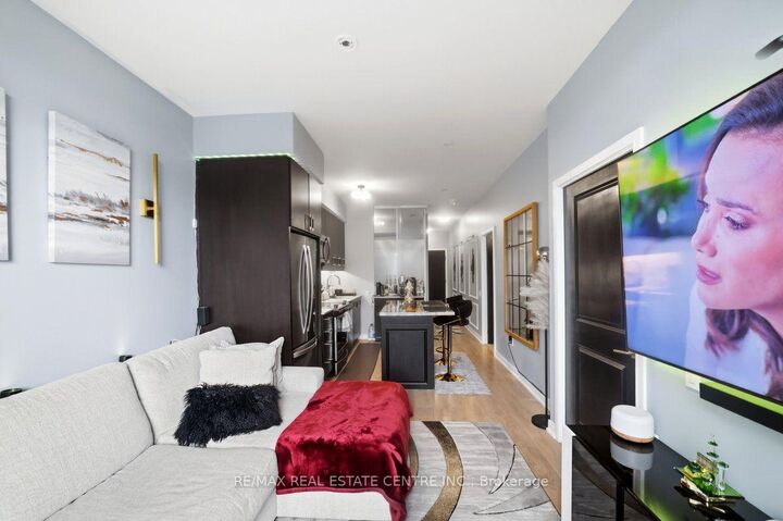 Property Photo:  8 Nahani Way 304 Way  ON L4Z 4J8 
