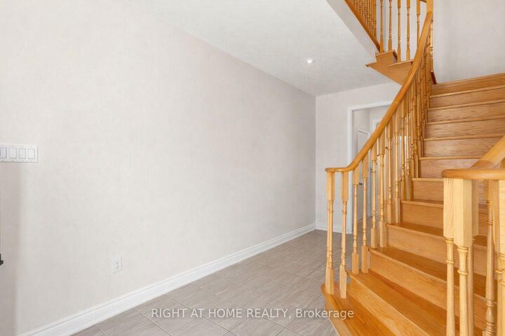 Property Photo: 99 Richler Avenue ON L4H 3Y6