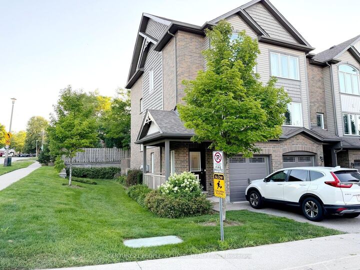 Property Photo:  12 Poplar Drive 1  ON N3C 0G4 