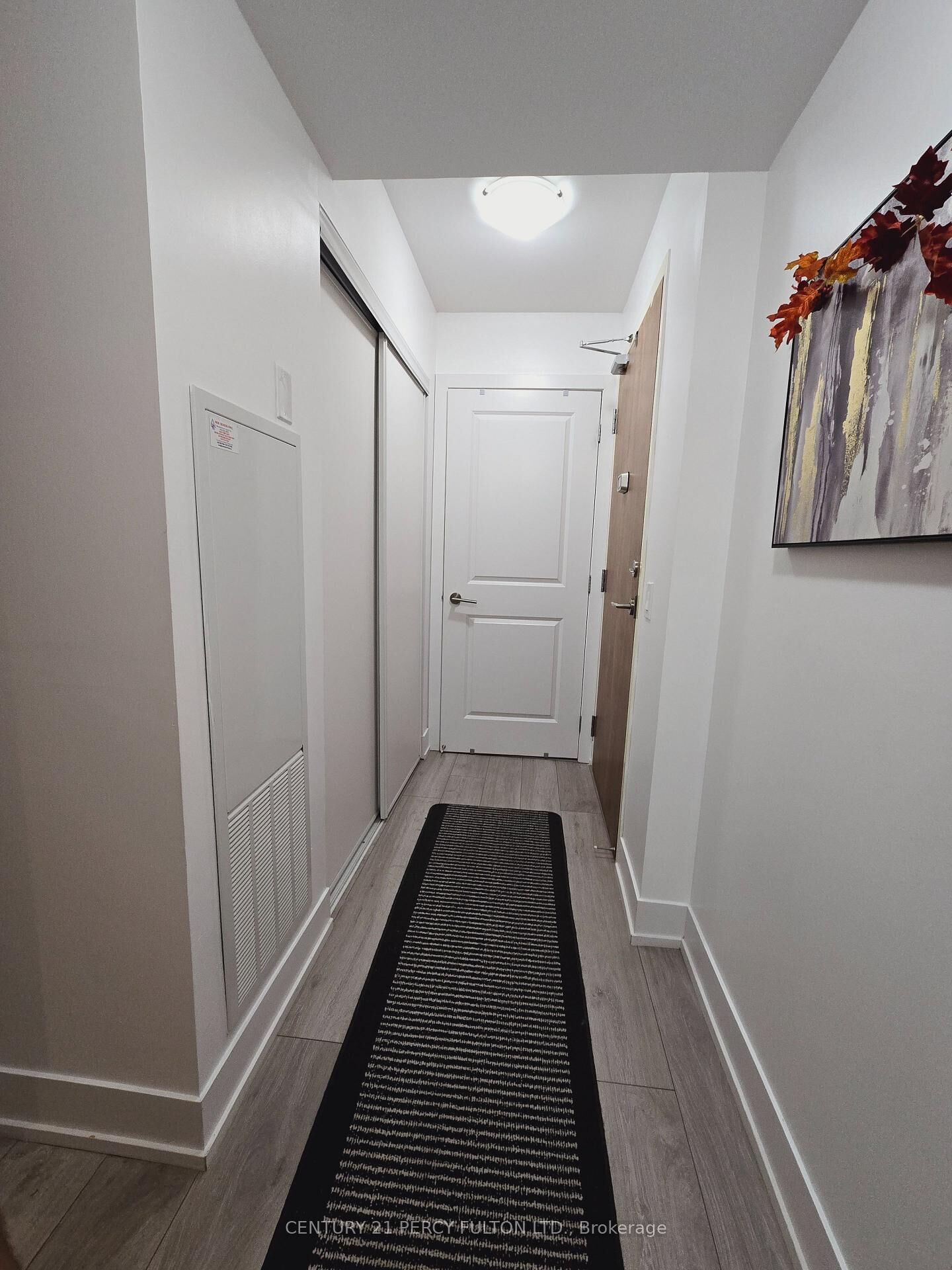 Property Photo:  1215 Bayly Street 1310  ON L1W 1L7 