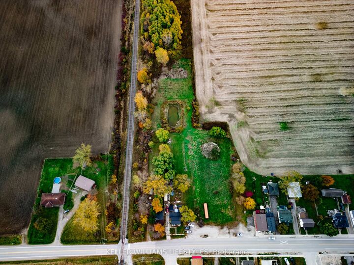 Photo de la propriété: 22681 Thames Road ON N0L 1T0