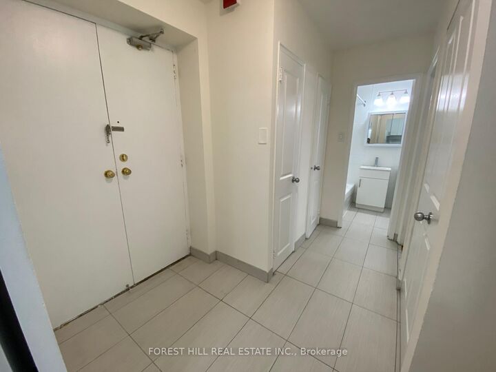 Property Photo: 11 Shallmar Boulevard 105 ON M5N 1J6