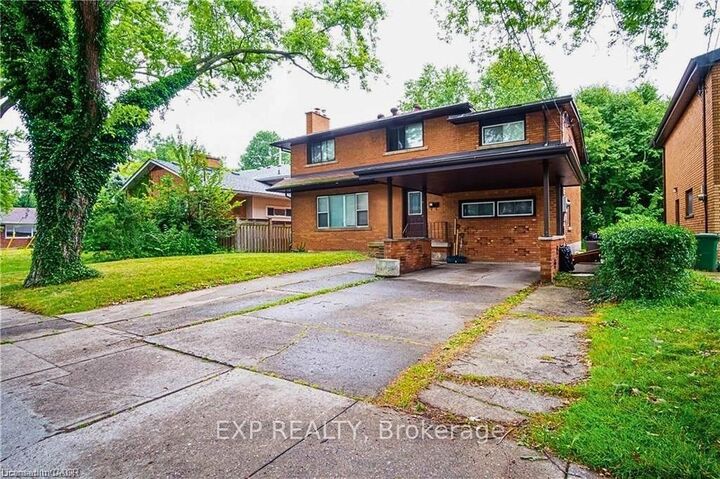 Property Photo: 47 Bowman Street ON L8S 2T5
