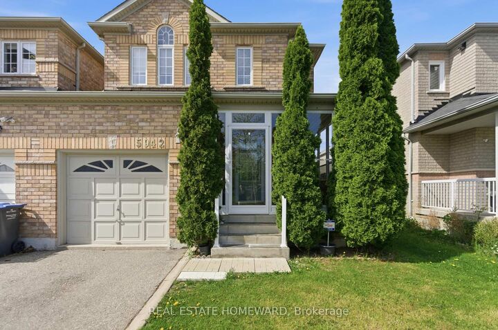 Property Photo: 5942 Delle Donne Drive ON L5M 7A2