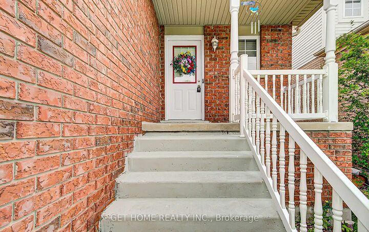 Property Photo:  120 Masterson Crescent  ON N3H 5R6 