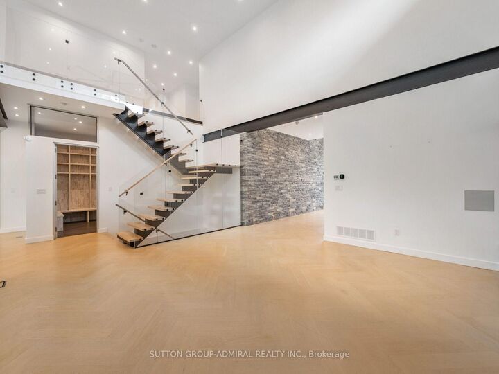 Property Photo:  95 Penstock Court  ON L4C 4P3 
