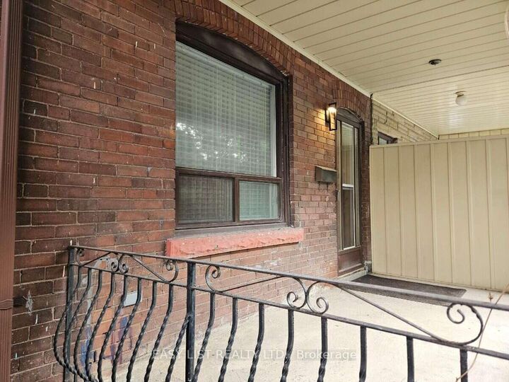 Property Photo: 449 Pacific Avenue ON M6P 2R3