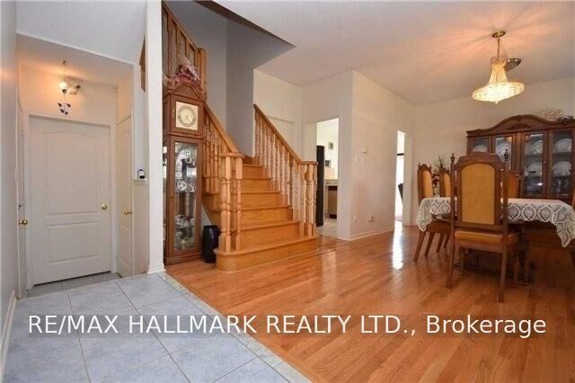Property Photo:  4930 Southampton Drive  ON L5M 7P9 