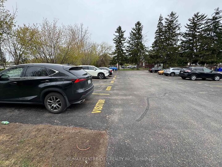 Property Photo:  1825 Whitney Street 105  ON N5W 2W3 