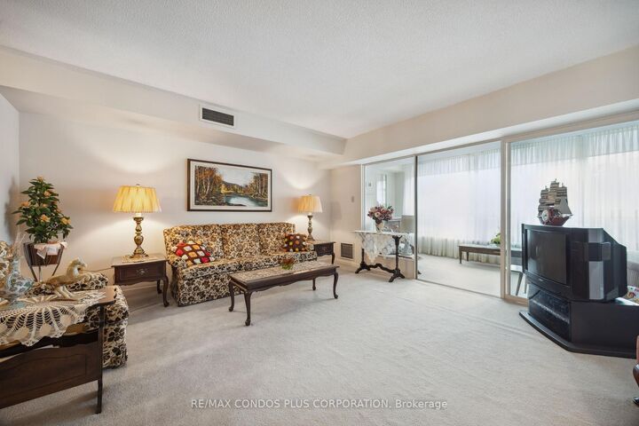 Property Photo: 62 Wellesley Street W 902 ON M5S 2X3