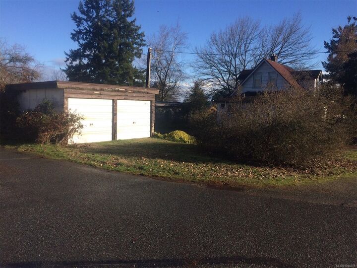 Property Photo:  1305 Waddington Rd Lot 2  BC V9S 4V8 