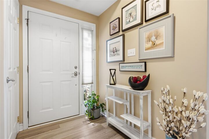 Property Photo:  1002 Park Place Lane  PA 15317 