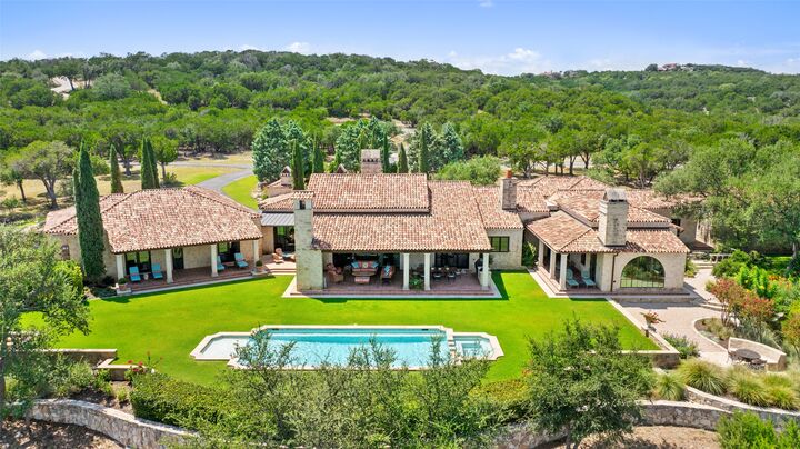 Property Photo:  201 S Angel Light Drive  TX 78669 