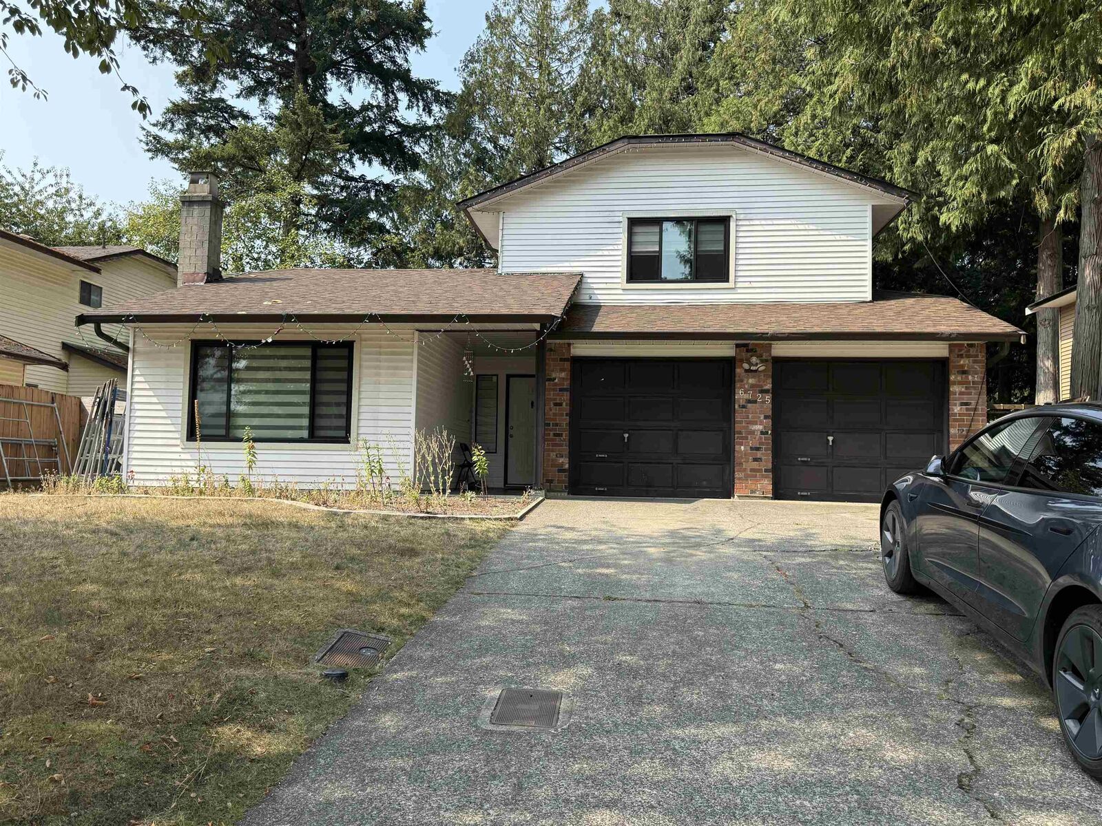 Property Photo: 6725 129 Street BC V3W 8H8