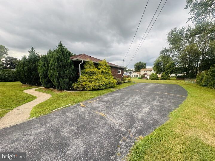 Property Photo: 4705 Saint George PA 19606