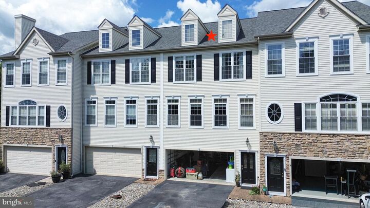 Property Photo: 400 Williams Street 3 MD 21811