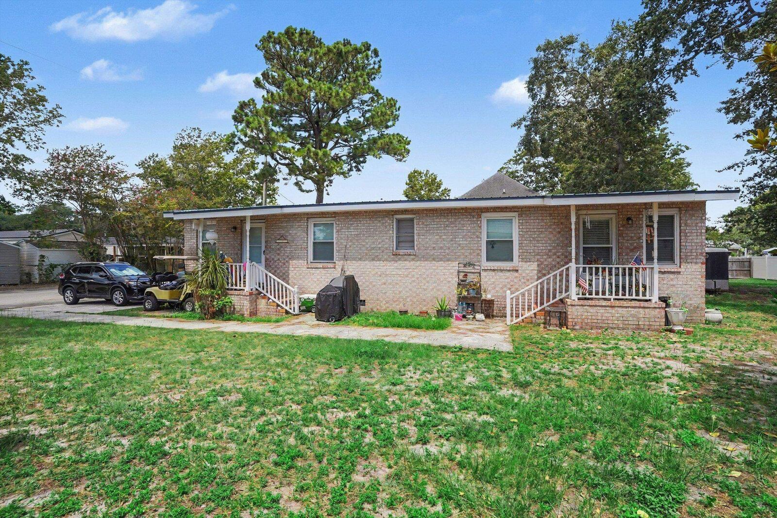 Property Photo:  526 Boundary Ave.  SC 29576 