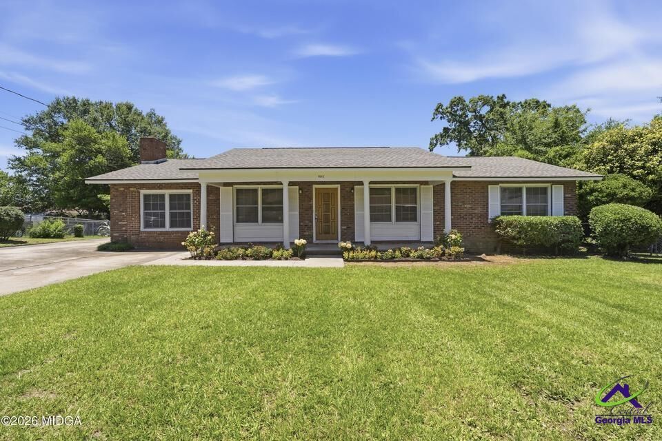 Property Photo:  1642 Winston Drive  GA 31206 