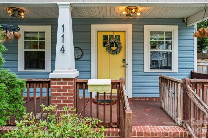 Property Photo:  114 N Turner Avenue  NC 28216 