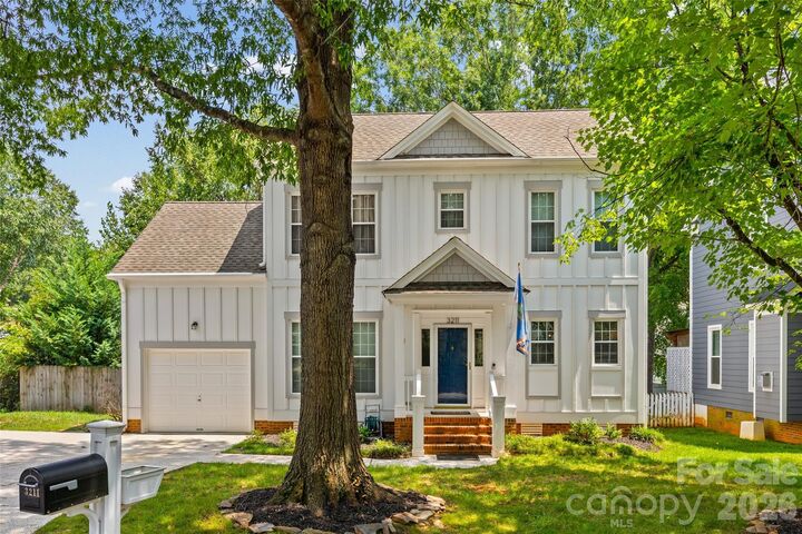Property Photo:  3211 Moores Glen Drive  NC 28209 
