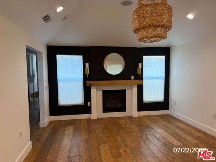 Property Photo:  5433 Tampa Ave  CA 91356 
