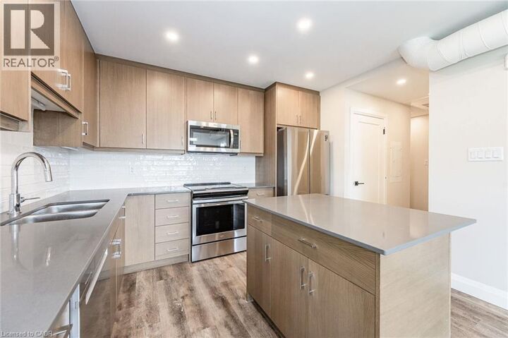 Property Photo:  72 Erb Street East 103  ON N2J 1L8 