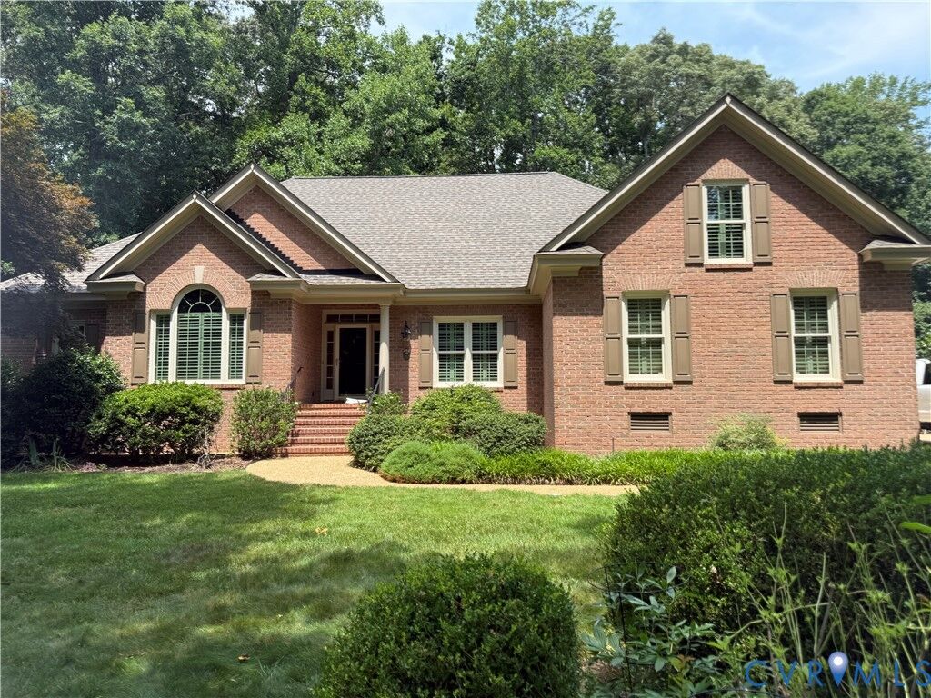 Property Photo:  154 Fords Colony Drive  VA 23188 