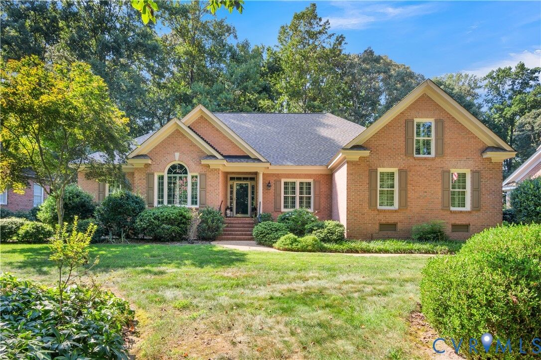 Property Photo: 154 Fords Colony Drive VA 23188