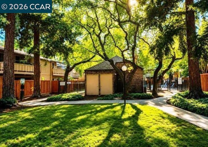 Property Photo: 2144 Northwood Cir H CA 94520