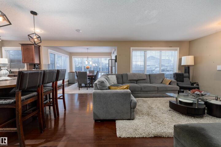 Property Photo:  3514 Goodridge Bay NW  AB T5T 4C6 