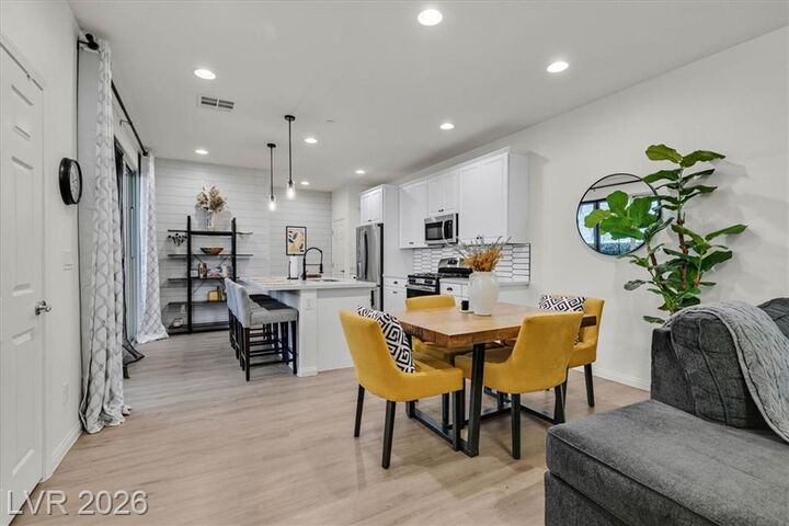 Property Photo: 116 Alla Breve Avenue NV 89011