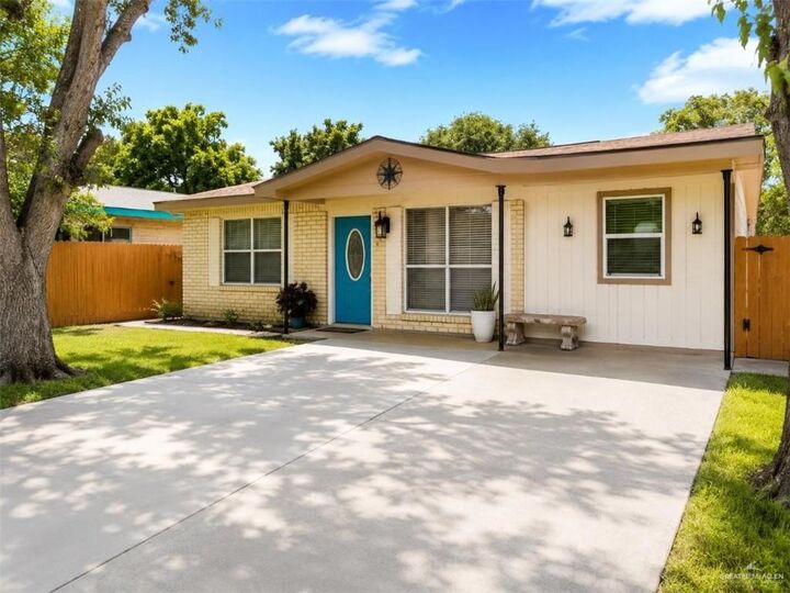 Property Photo: 1018 W Smith Street TX 78541