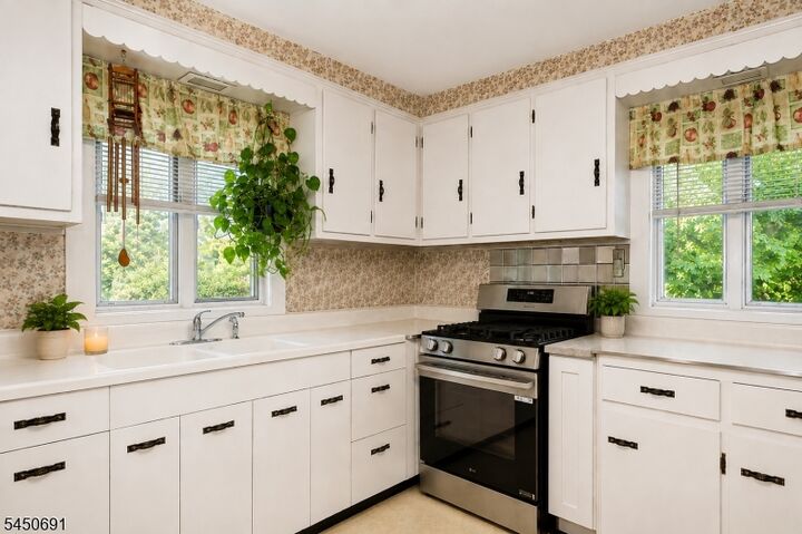 Property Photo:  340 Saddle River Rd  NJ 07663 