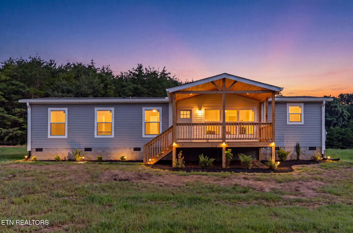 Property Photo:  361 County Road 784A  TN 37331 