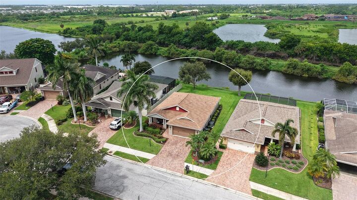 Property Photo: 7226 34th Street E FL 34243
