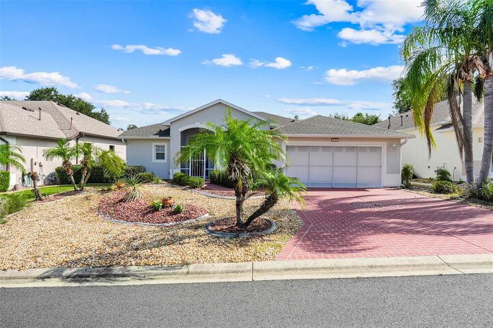 Property Photo:  5111 Ironsides Court  FL 32778 