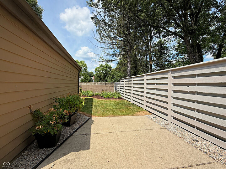 Property Photo: 670 Carya Square IN 47201
