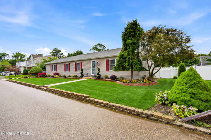 Property Photo:  1432 Mizzen Avenue  NJ 08722 