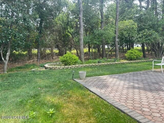 Property Photo:  6 Kresson Court  NJ 08757 