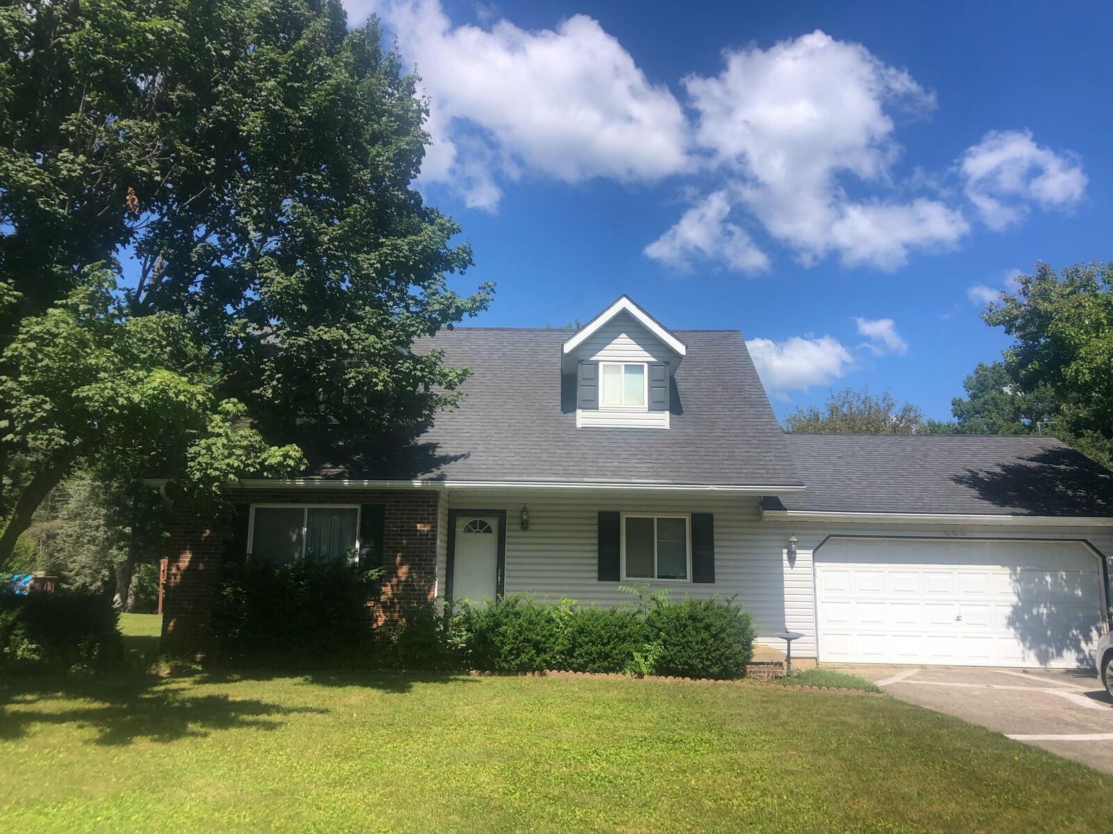 Property Photo: 445 Mansfield Drive MI 48446
