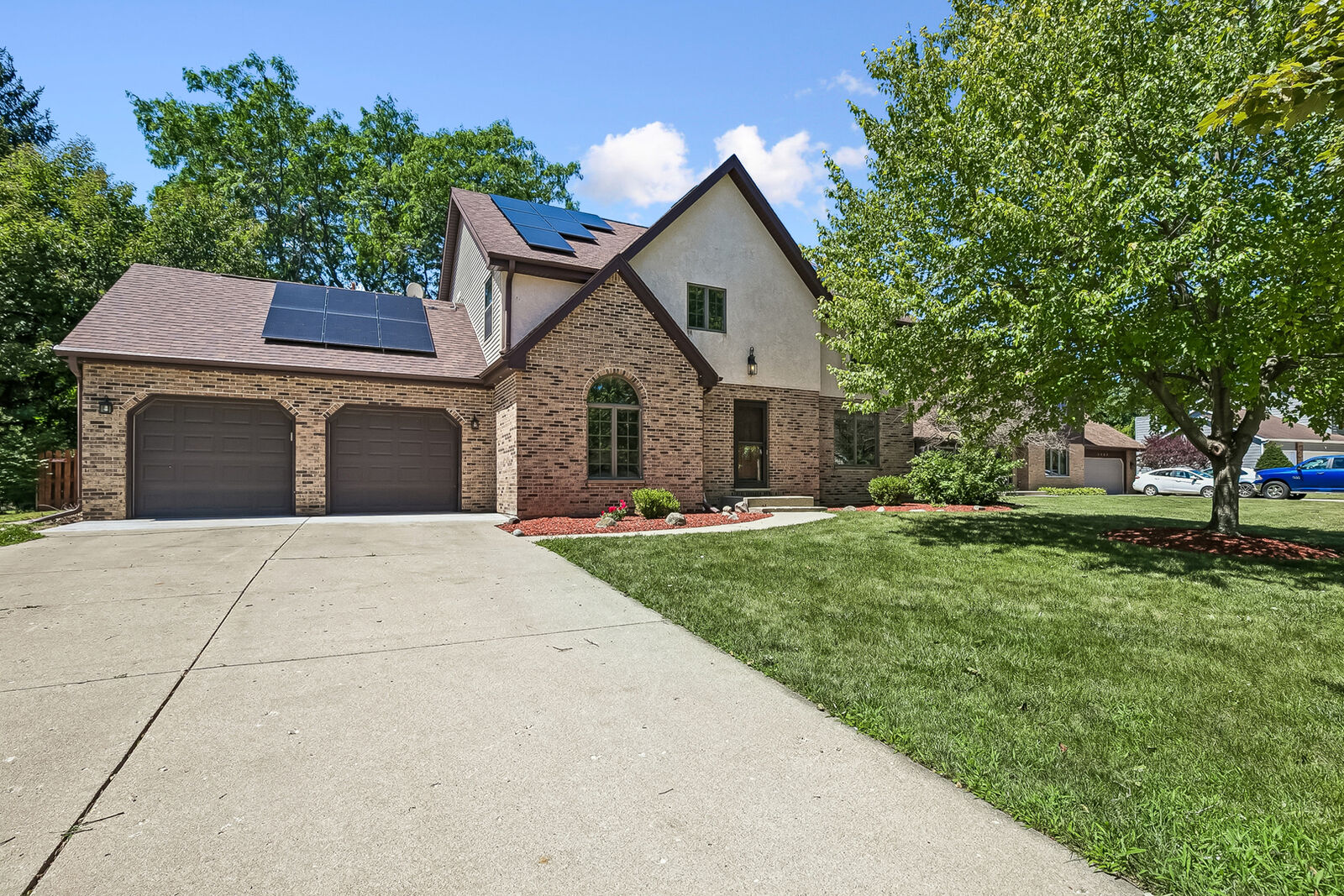 Property Photo: 3060 Mini Drive IL 60083