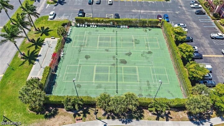 Property Photo:  200 Forest Lakes Boulevard 109  FL 34105 