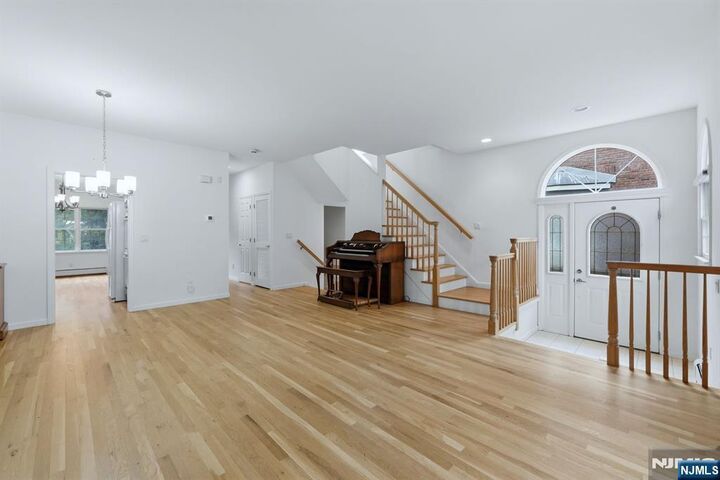 Property Photo: 156 Stonegate Trail 156 NJ 07626