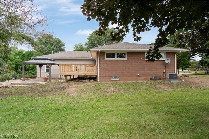 Property Photo:  12685 Primrose Drive NE  OH 44632 