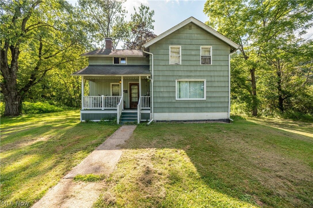 Property Photo:  1263 Depot Phalanx Street  OH 44470 