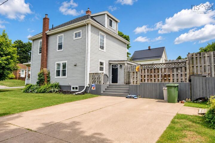 Property Photo: 131 Maple Avenue NS B2H 2B7