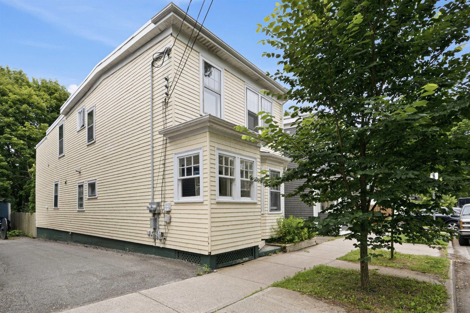 Property Photo: 1747 Vernon Street NS B3H 3N3